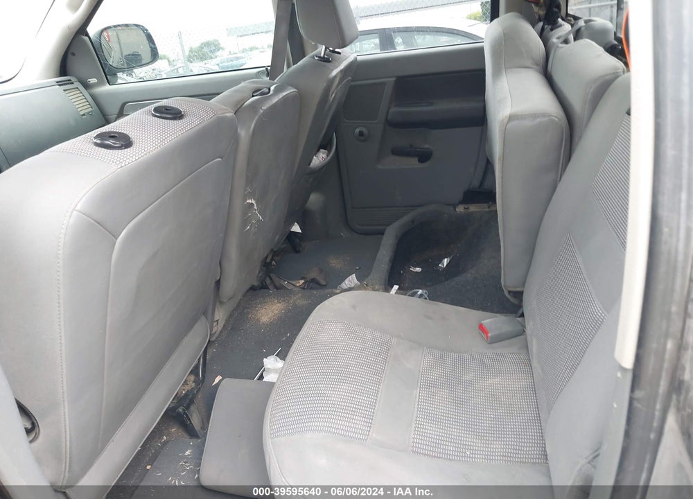 2008 DODGE RAM 1500 SLT VIN: 1D7HU182X8S542828
