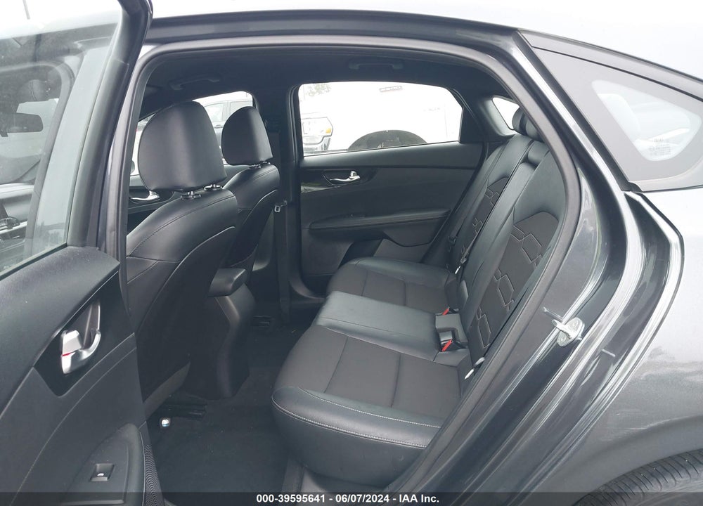 2021 KIA FORTE GT LINE VIN: 3KPF34AD7ME348675