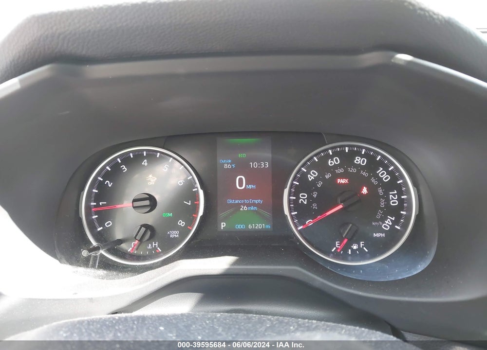 2021 TOYOTA RAV4 XLE VIN: 2T3P1RFV3MW233441