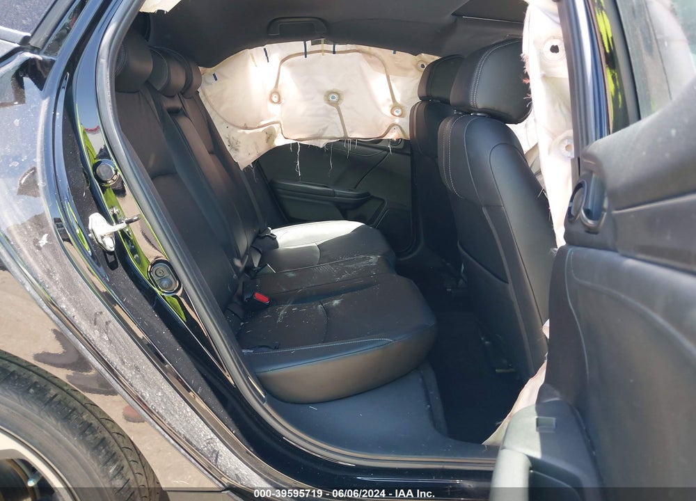 2019 HONDA CIVIC SPORT TOURING VIN: SHHFK7H9XKU223150