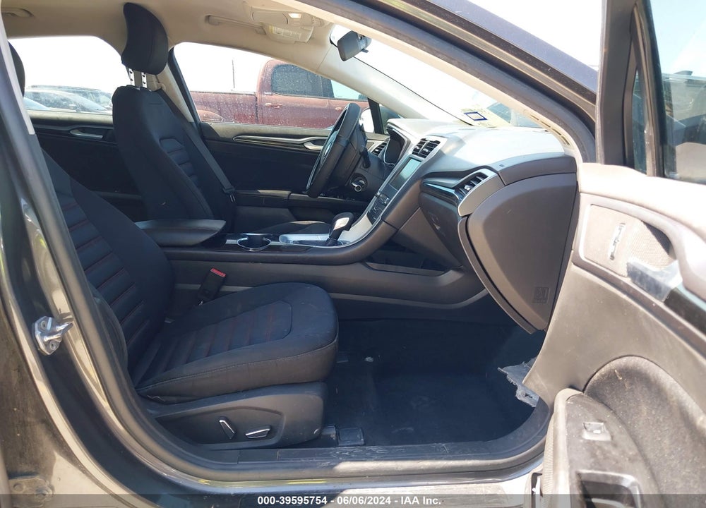 2016 FORD FUSION SE VIN: 3FA6P0H99GR354740