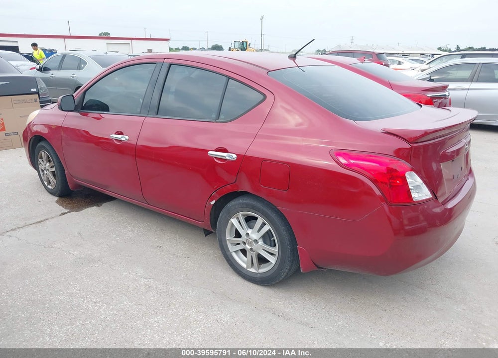2014 NISSAN VERSA 1.6 SV VIN: 3N1CN7AP1EL875958
