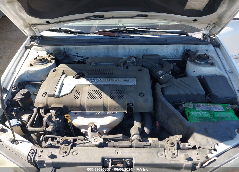 2006 HYUNDAI ELANTRA GLS/LIMITED VIN: KMHDN46D76U273583