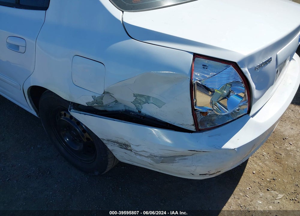 2006 HYUNDAI ELANTRA GLS/LIMITED VIN: KMHDN46D76U273583