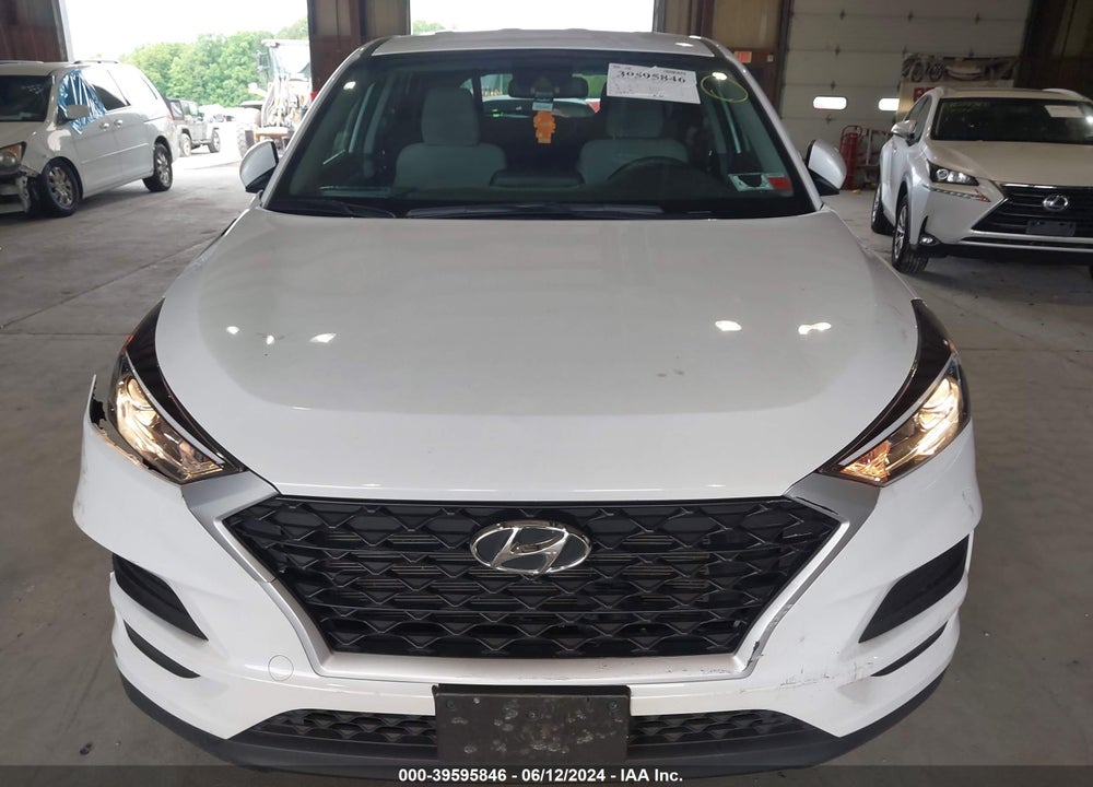 2021 HYUNDAI TUCSON SE VIN: KM8J23A43MU388109