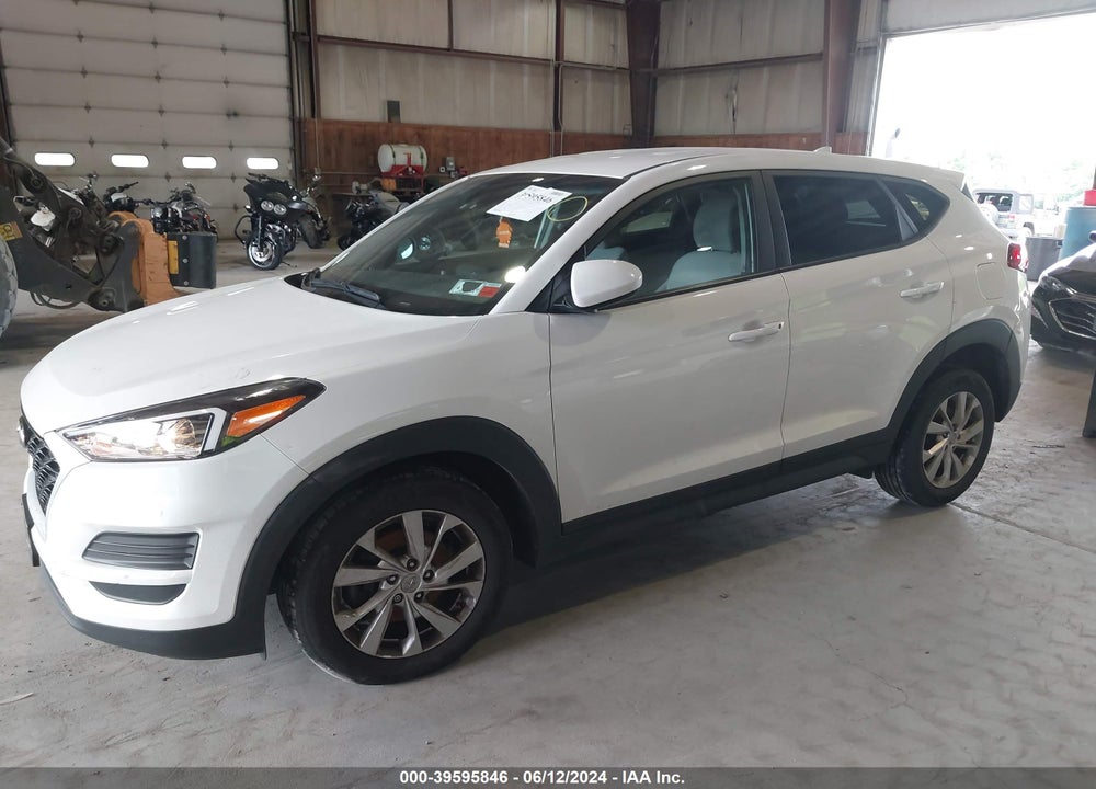2021 HYUNDAI TUCSON SE VIN: KM8J23A43MU388109