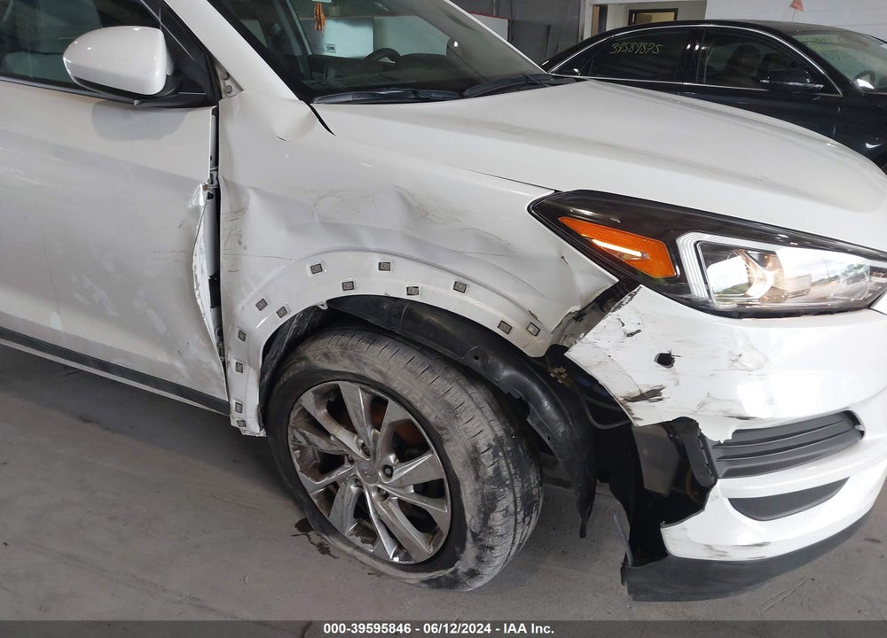 2021 HYUNDAI TUCSON SE VIN: KM8J23A43MU388109