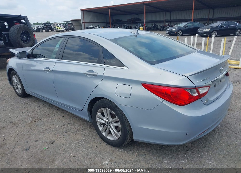 2013 HYUNDAI SONATA GLS VIN: 5NPEB4AC0DH778405
