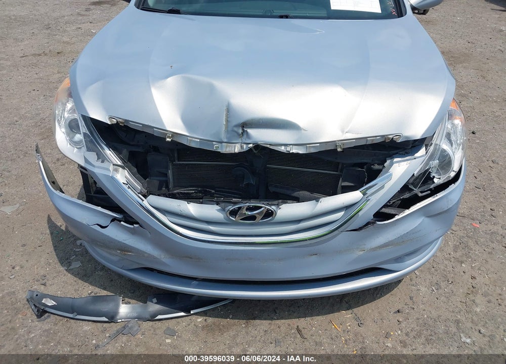 2013 HYUNDAI SONATA GLS VIN: 5NPEB4AC0DH778405
