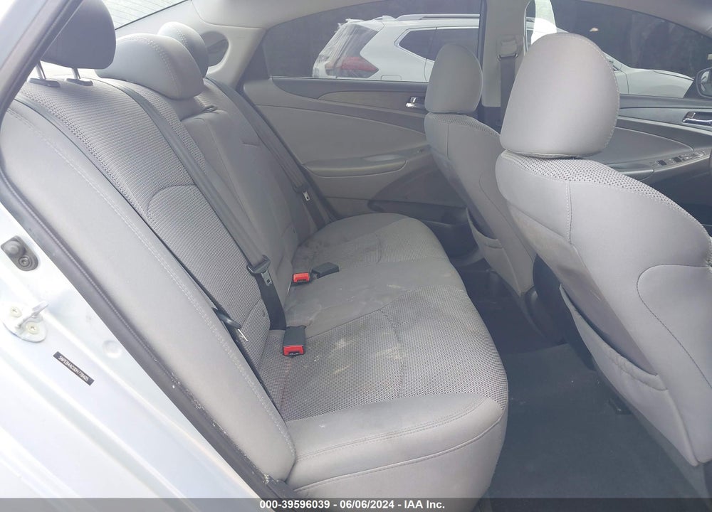 2013 HYUNDAI SONATA GLS VIN: 5NPEB4AC0DH778405