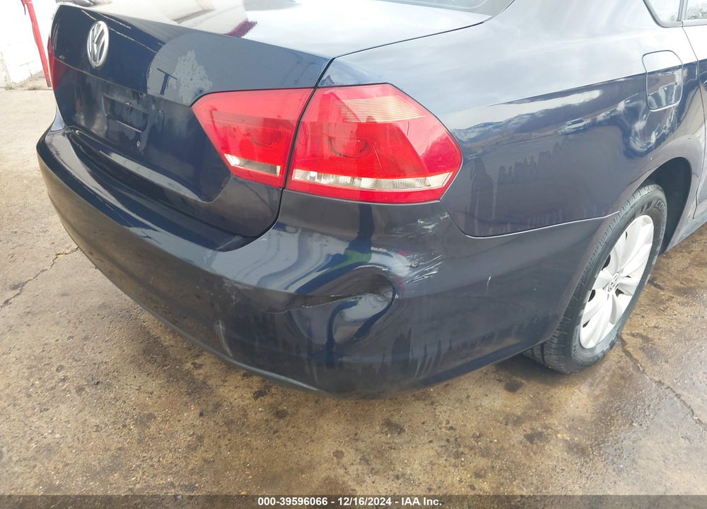 2014 VOLKSWAGEN PASSAT VIN: 1VWAP7A34EC009871