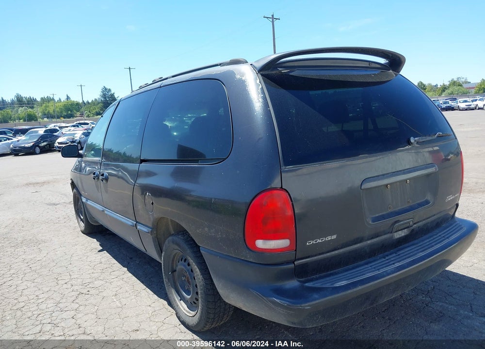 2000 DODGE GRAND CARAVAN SE VIN: 1B4GP44G7YB570082