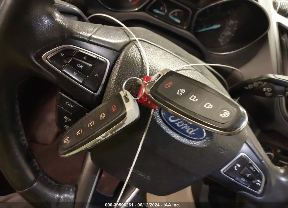 2019 FORD ESCAPE SEL VIN: 1FMCU9HD2KUB14604