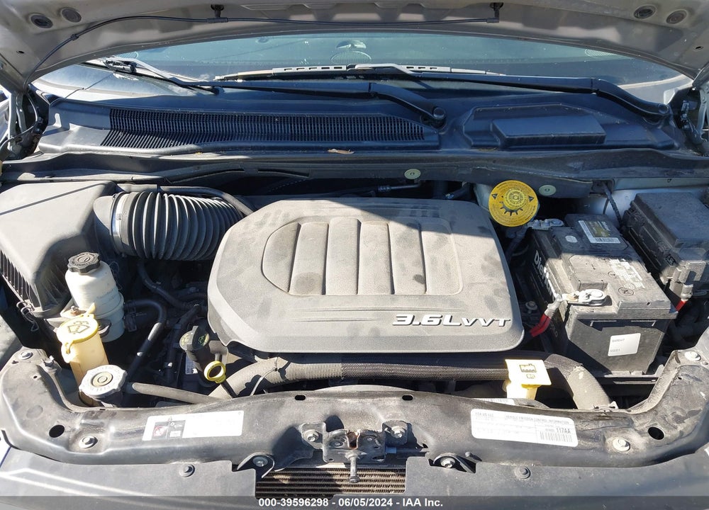 2015 CHRYSLER TOWN & COUNTRY TOURING VIN: 2C4RC1BG6FR694027