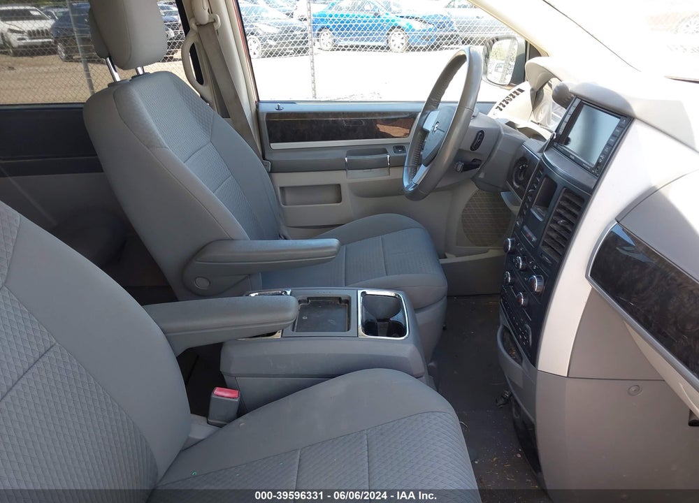 2010 DODGE GRAND CARAVAN CREW VIN: 2D4RN6DX1AR438426