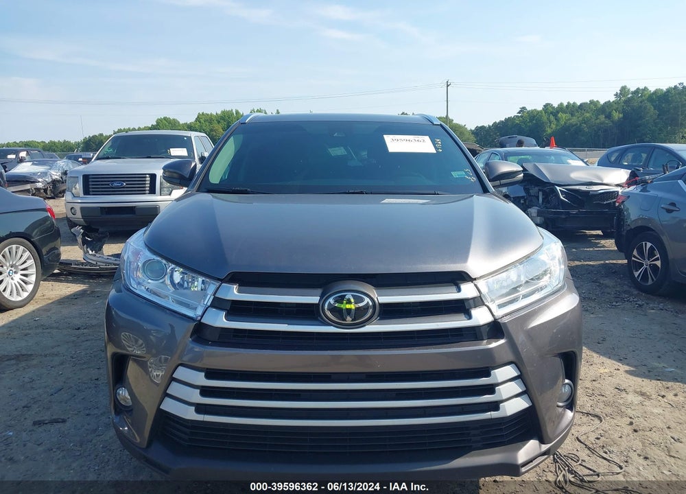 2017 TOYOTA HIGHLANDER XLE VIN: 5TDJZRFH1HS436764