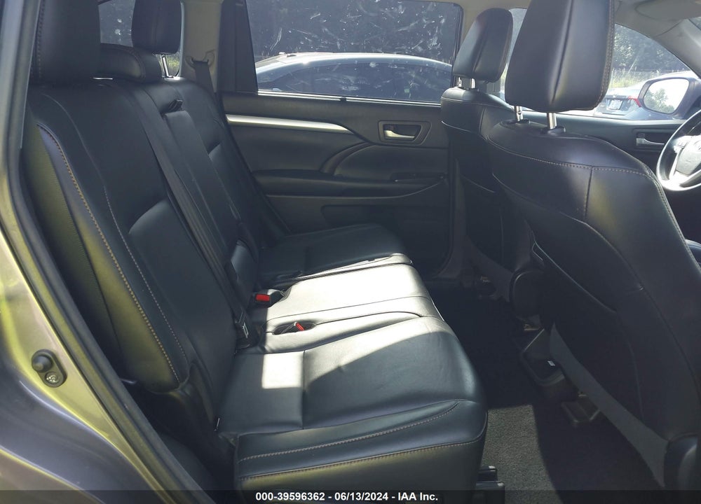 2017 TOYOTA HIGHLANDER XLE VIN: 5TDJZRFH1HS436764