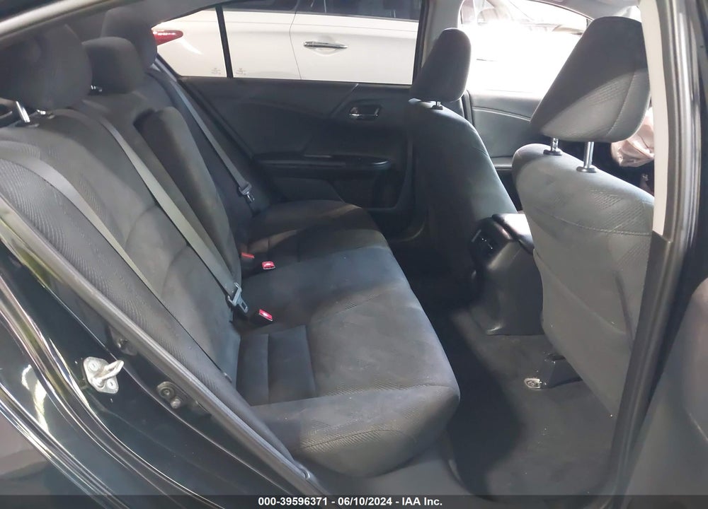 2017 HONDA ACCORD EX VIN: 1HGCR2F7XHA282531