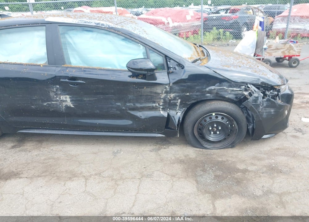 2024 TOYOTA COROLLA LE VIN: 5YFB4MDE4RP109395