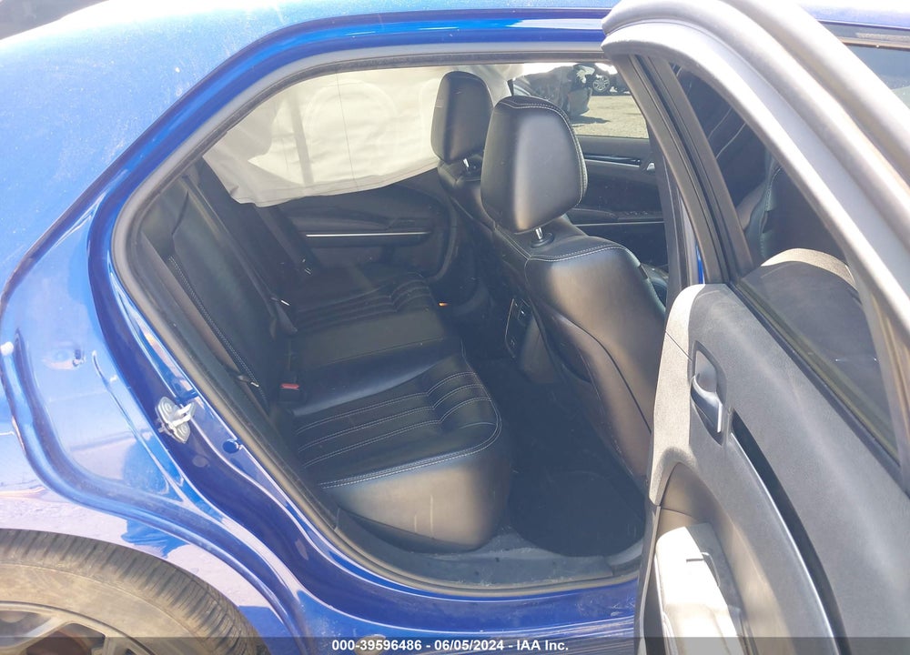 2019 CHRYSLER 300 300S VIN: 2C3CCABG9KH689429