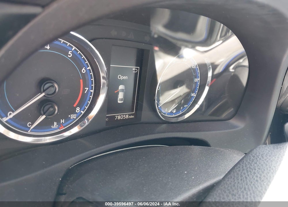 2017 TOYOTA COROLLA SE VIN: 2T1BURHE0HC829900