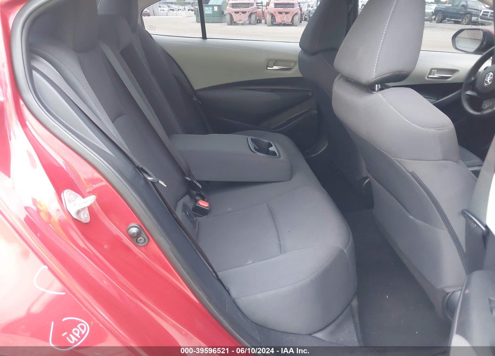 2021 TOYOTA COROLLA LE VIN: 5YFEPMAE1MP186713
