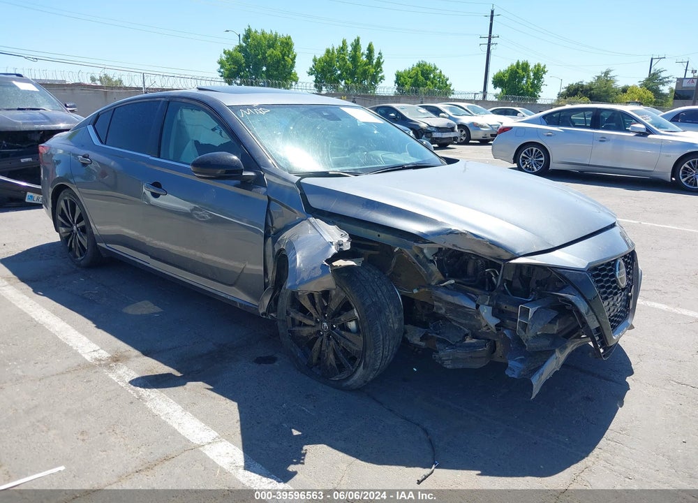 2022 NISSAN ALTIMA SR FWD VIN: 1N4BL4CV2NN333735