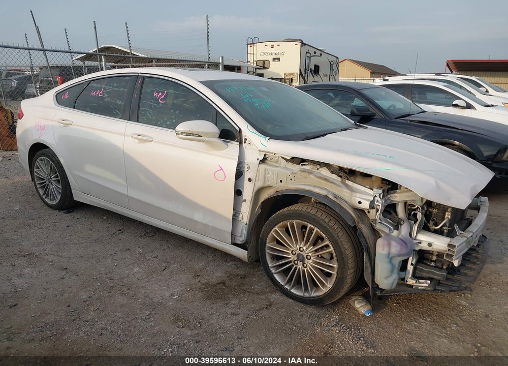 2016 FORD FUSION SE VIN: 3FA6P0HD2GR382805