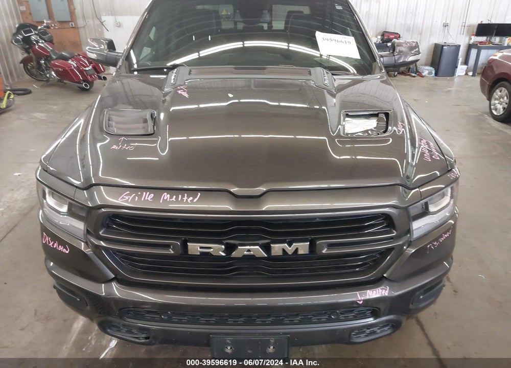 2020 RAM 1500 LAIE  4X4 6'4 BOX VIN: 1C6SRFRT6LN192442