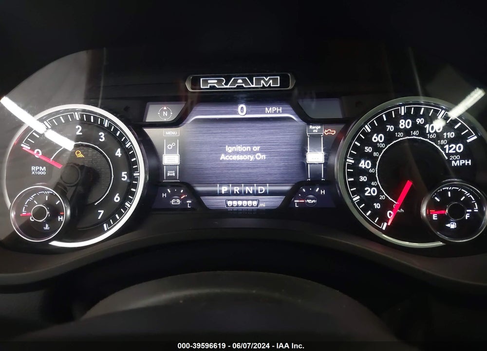 2020 RAM 1500 LAIE  4X4 6'4 BOX VIN: 1C6SRFRT6LN192442