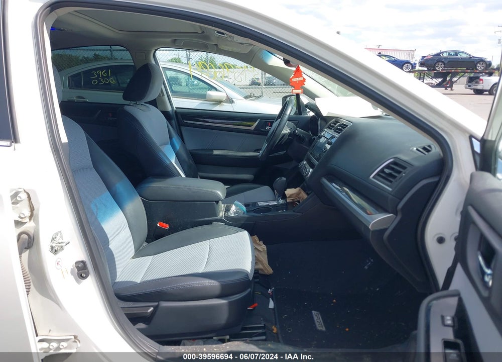 2017 SUBARU LEGACY 2.5I SPORT VIN: 4S3BNAR60H3006222