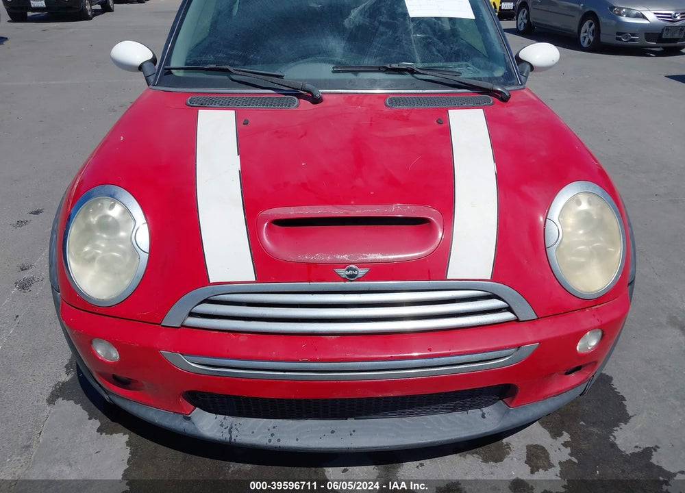 2005 MINI COOPER S VIN: WMWRE33525TL11417