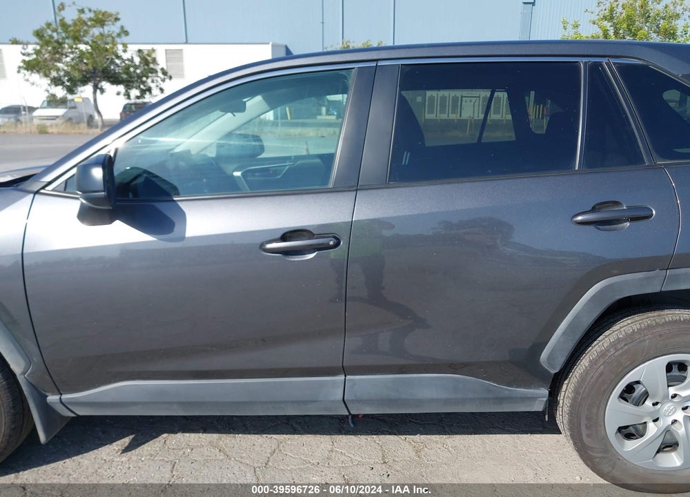 2022 TOYOTA RAV4 LE VIN: 2T3F1RFV8NC257393