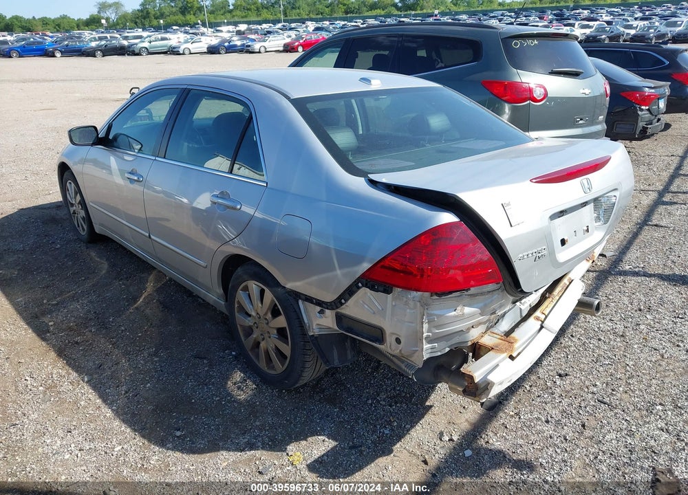 2006 HONDA ACCORD 3.0 EX VIN: 1HGCM66526A008385
