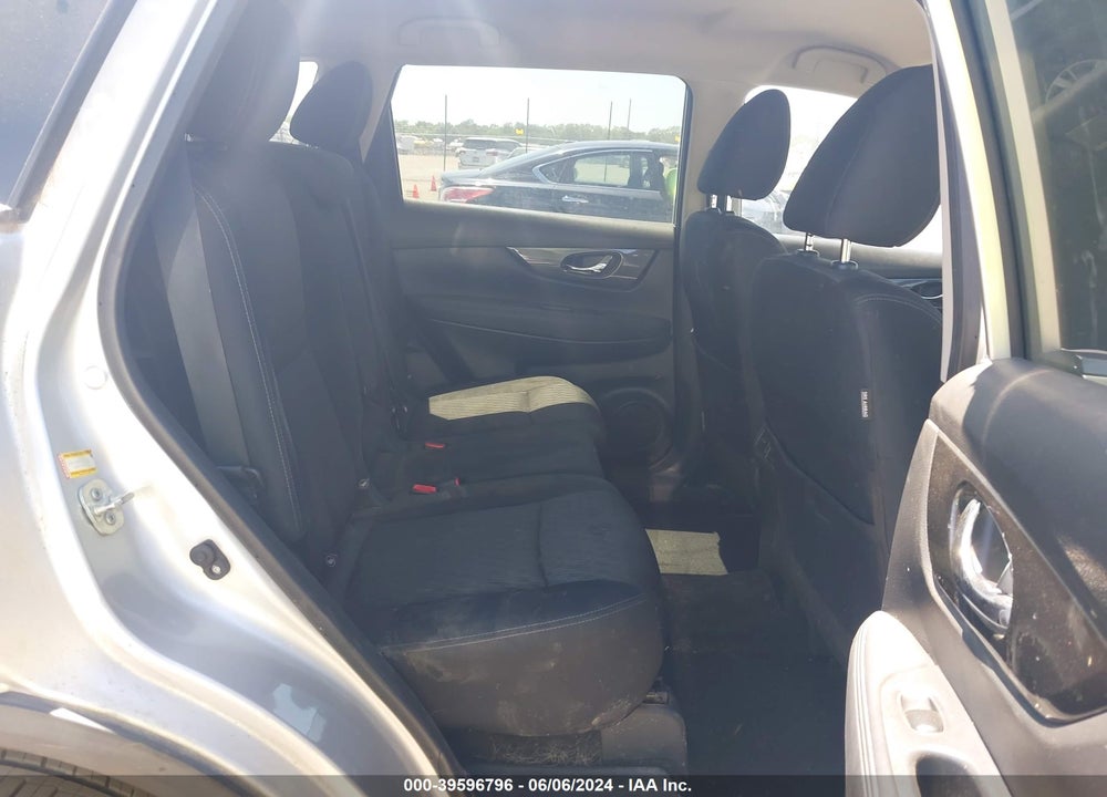 2019 NISSAN ROGUE SV VIN: KNMAT2MT5KP503108