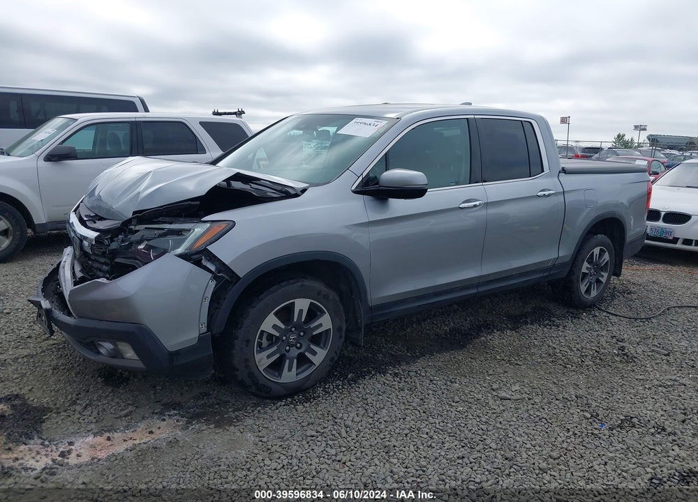 2017 HONDA RIDGELINE RTL-E VIN: 5FPYK3F77HB038784