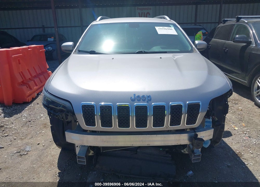 2019 JEEP CHEROKEE LATITUDE PLUS FWD VIN: 1C4PJLLB2KD395773