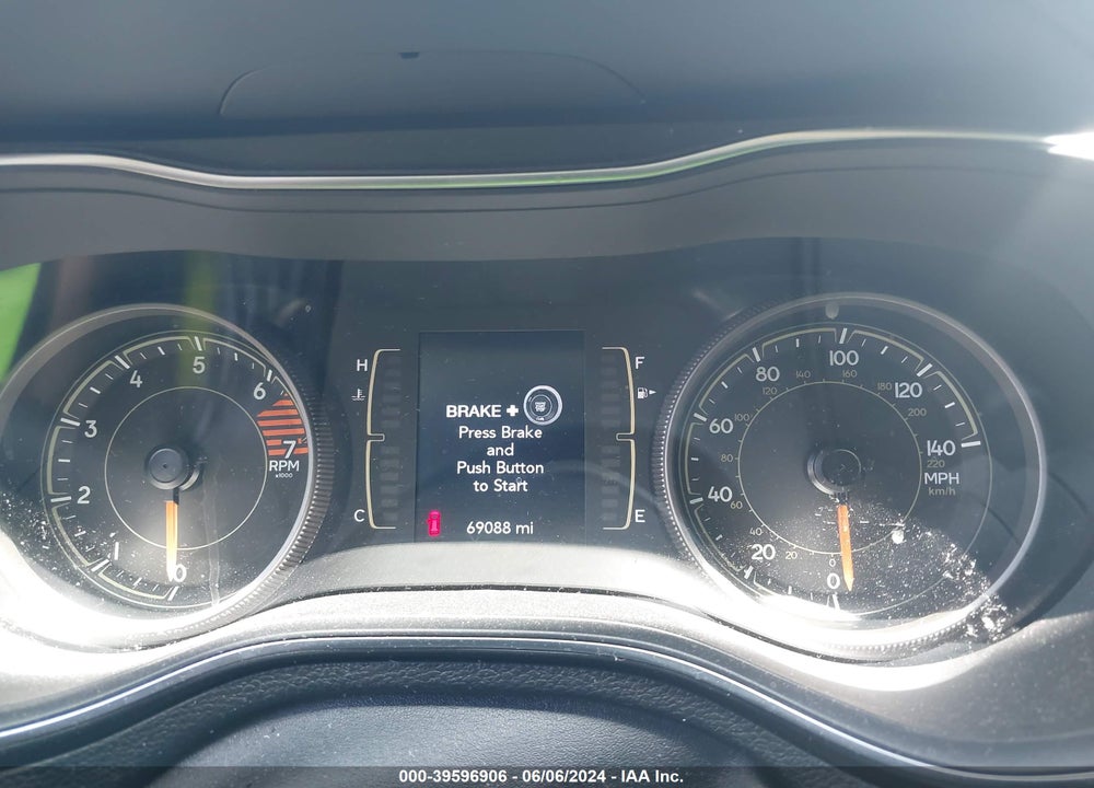 2019 JEEP CHEROKEE LATITUDE PLUS FWD VIN: 1C4PJLLB2KD395773