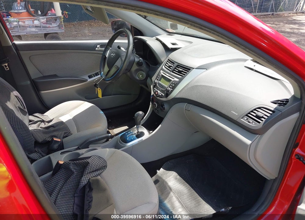 2013 HYUNDAI ACCENT GLS VIN: KMHCT4AE1DU585011