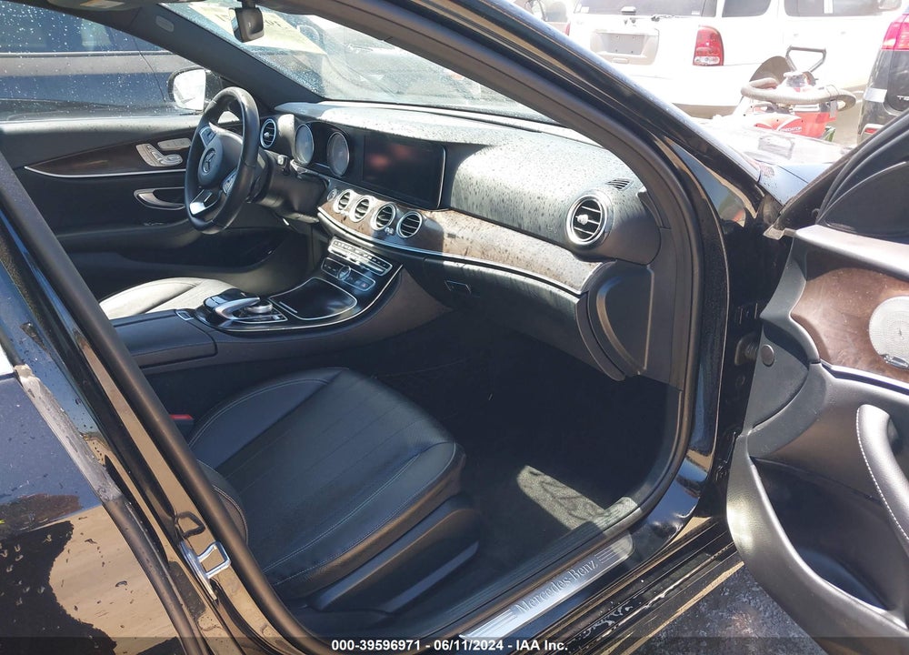 2017 MERCEDES-BENZ E 300 4MATIC VIN: WDDZF4KB0HA140055