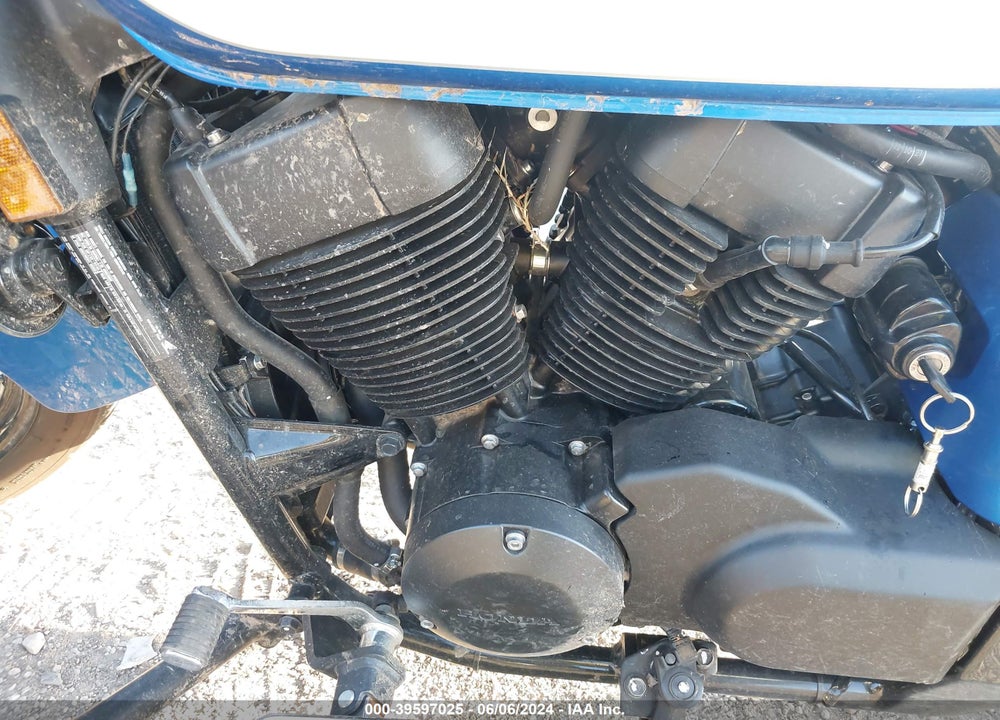 2022 HONDA VT750 C VIN: JH2RC5008NK700296