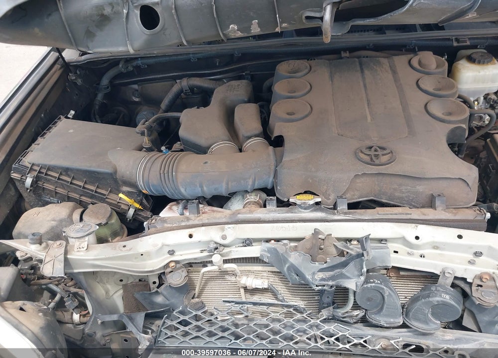 2013 TOYOTA 4RUNNER LIMITED/SR5 VIN: JTEZU5JR6D5049178