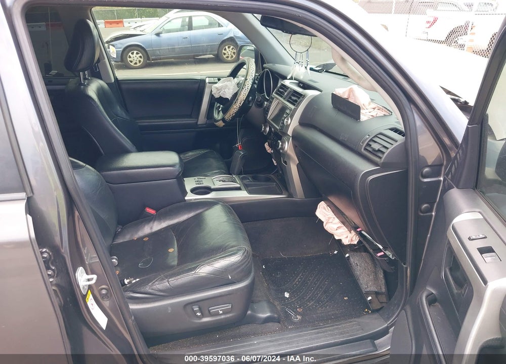 2013 TOYOTA 4RUNNER LIMITED/SR5 VIN: JTEZU5JR6D5049178