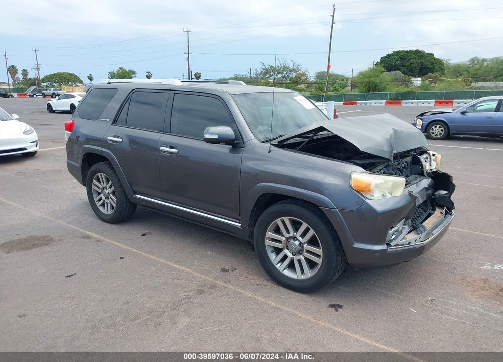 2013 TOYOTA 4RUNNER LIMITED/SR5 VIN: JTEZU5JR6D5049178