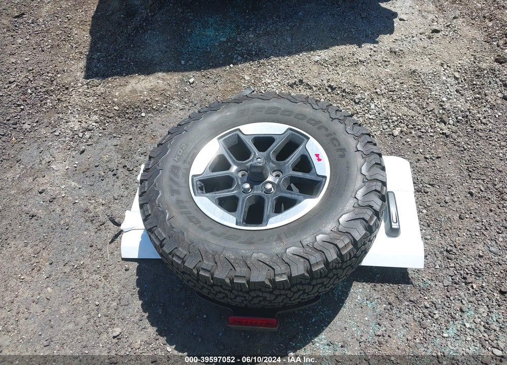 2021 JEEP WRANGLER UNLIMITED RUBICON 4X4 VIN: 1C4HJXFN1MW611668