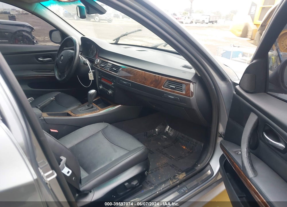 2011 BMW 328I VIN: WBAPH7C5XBE682671