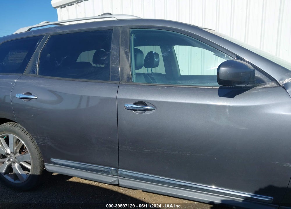 2013 NISSAN PATHFINDER PLATINUM VIN: 5N1AR2MM3DC623678