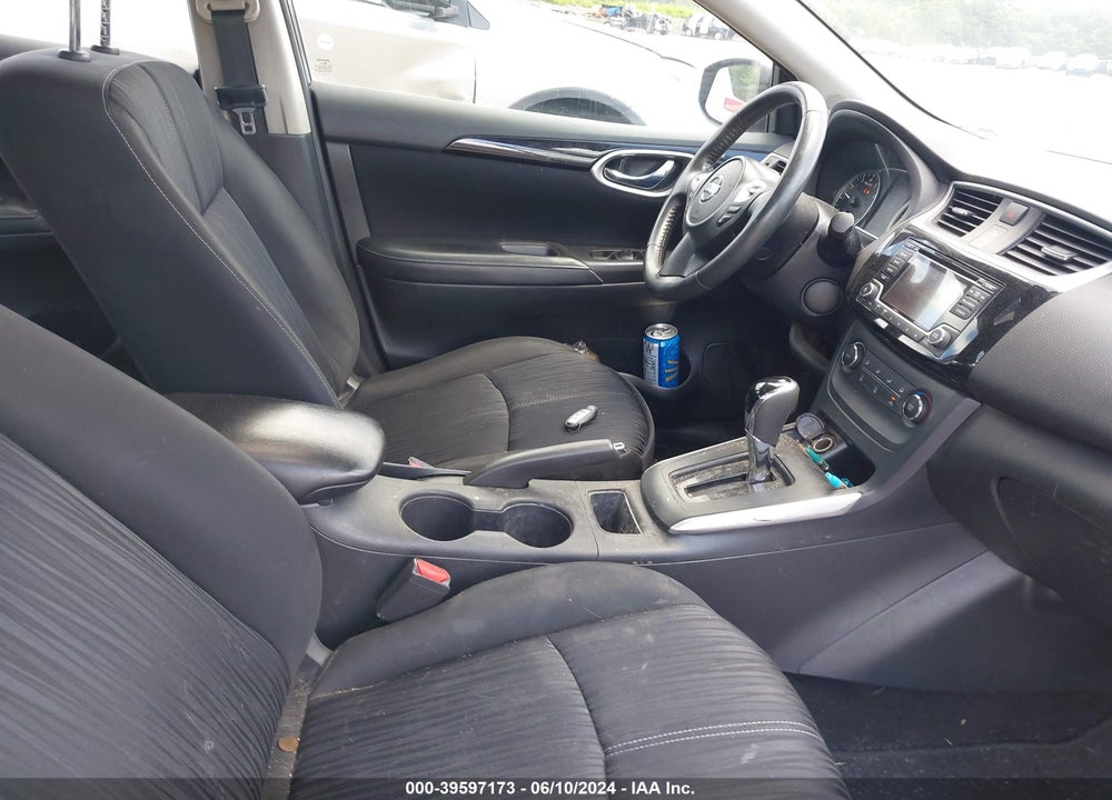 2017 NISSAN SENTRA SV VIN: 3N1AB7AP2HY215807