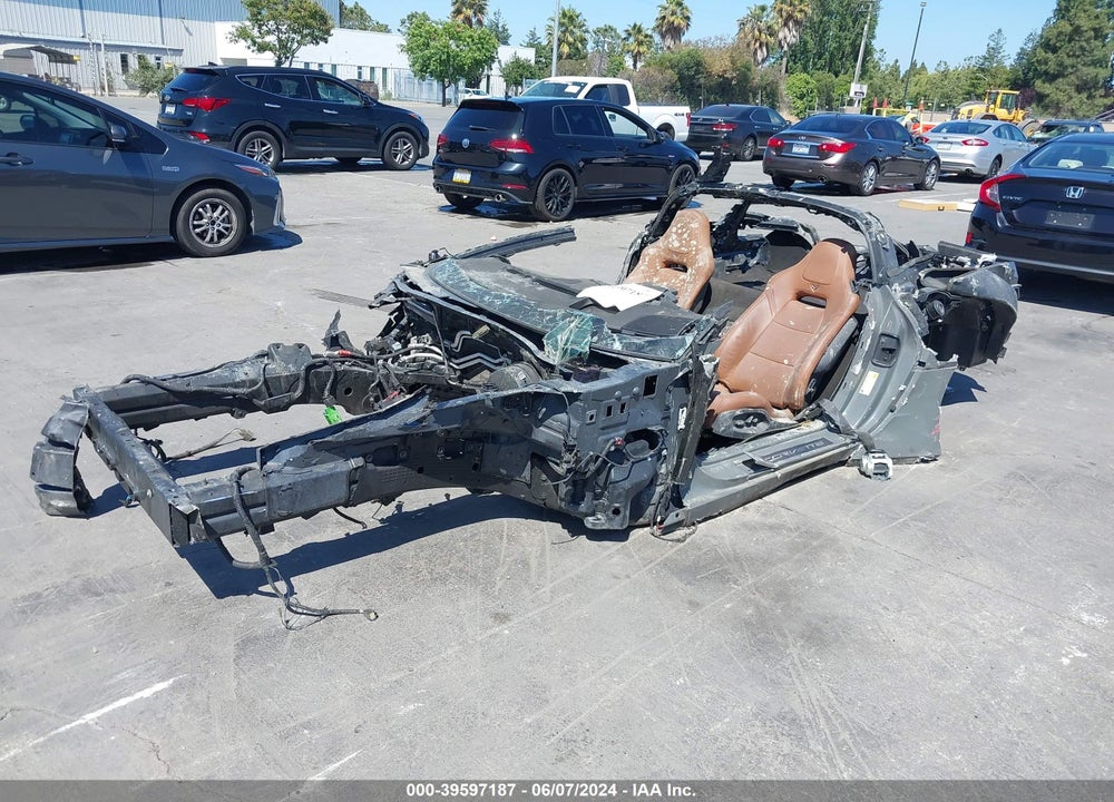 2014 CHEVROLET CORVETTE STINGRAY Z51 VIN: 1G1YK2D7XE5122044