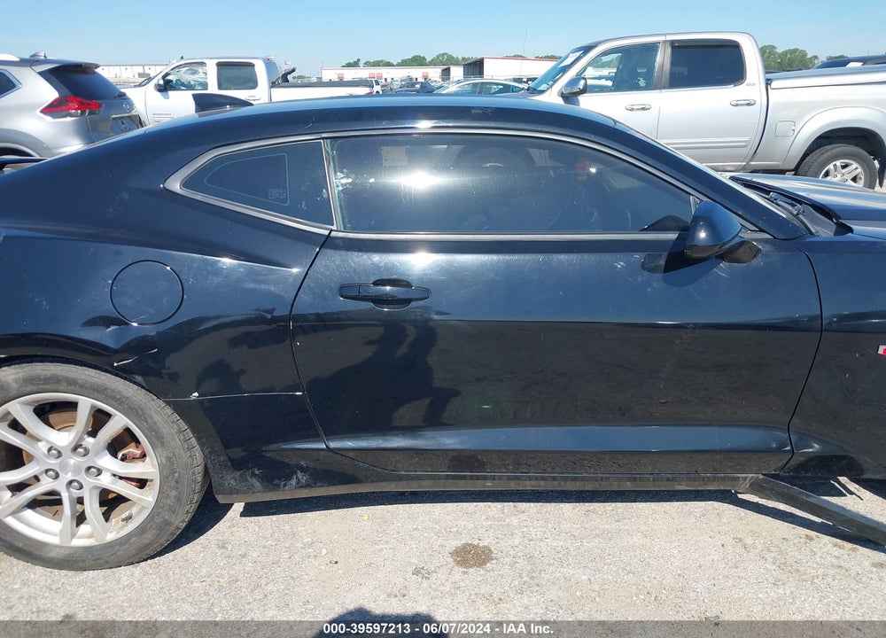 2019 CHEVROLET CAMARO 1LS VIN: 1G1FB1RX0K0135579